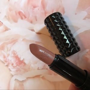 Kat Von D lipstick in Bow n Arrow